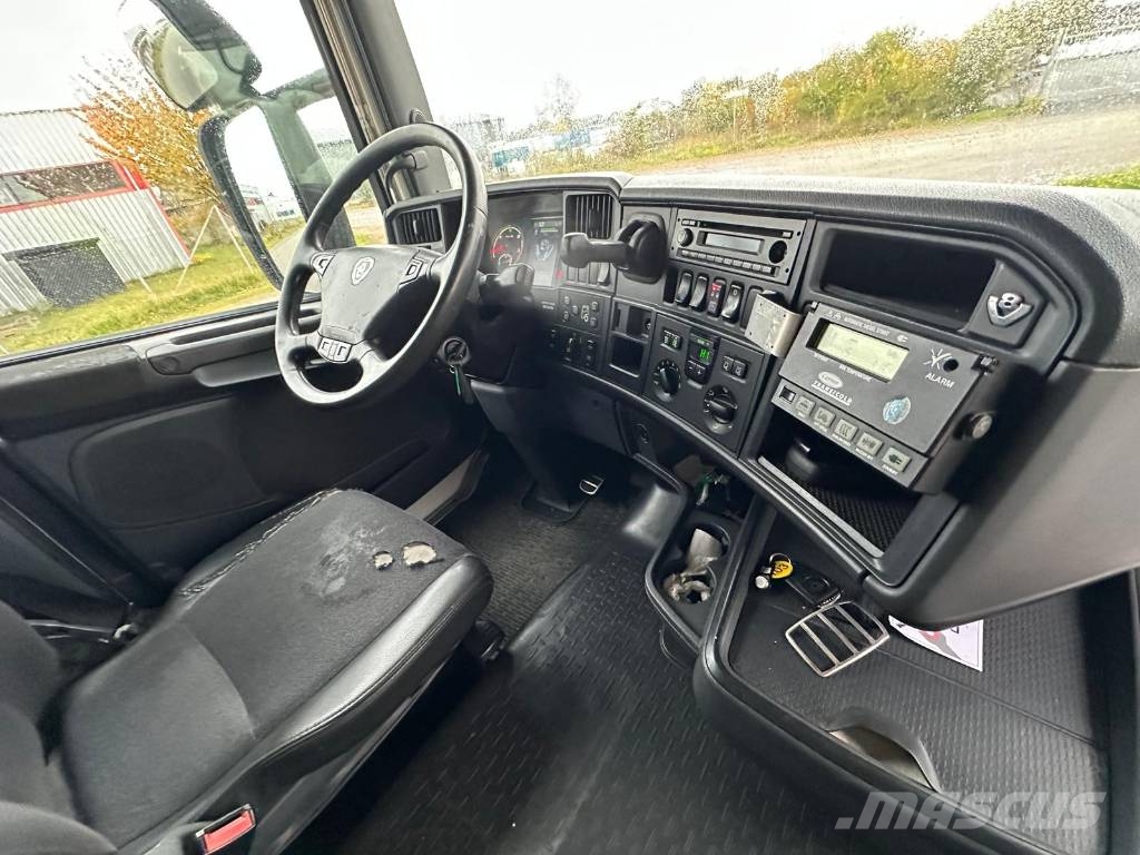 Scania R560LB6X2*4MNB Seria 1227 Kamioni hladnjače