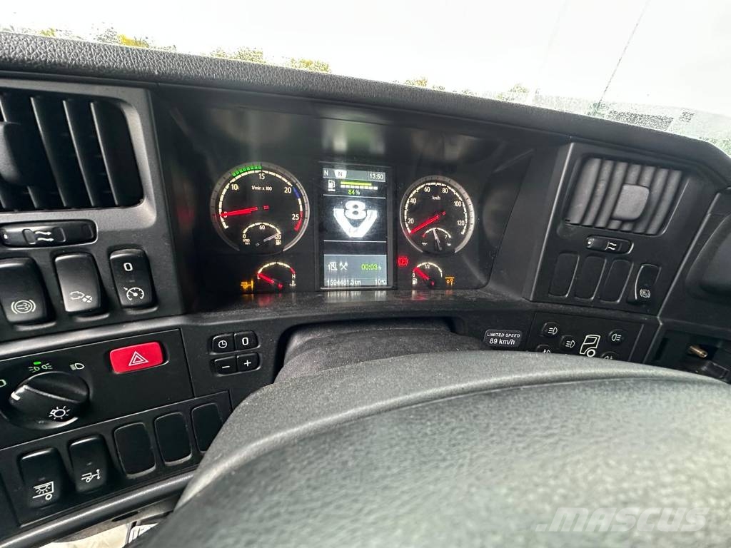 Scania R560LB6X2*4MNB Seria 1227 Kamioni hladnjače