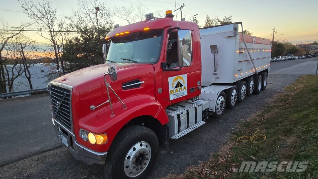 Volvo VHD 7 axle automatic dump truck Tipper trucks