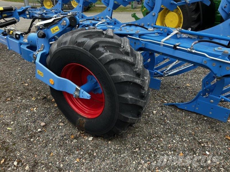 Lemken Diamant 16 VU 开沟机