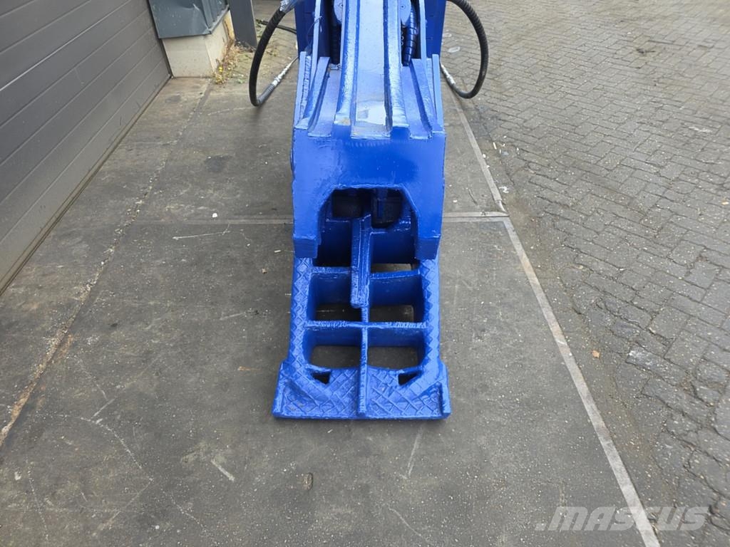 Trevibenne fr 25 crusher pulveriser Celtniecības drupinātāji