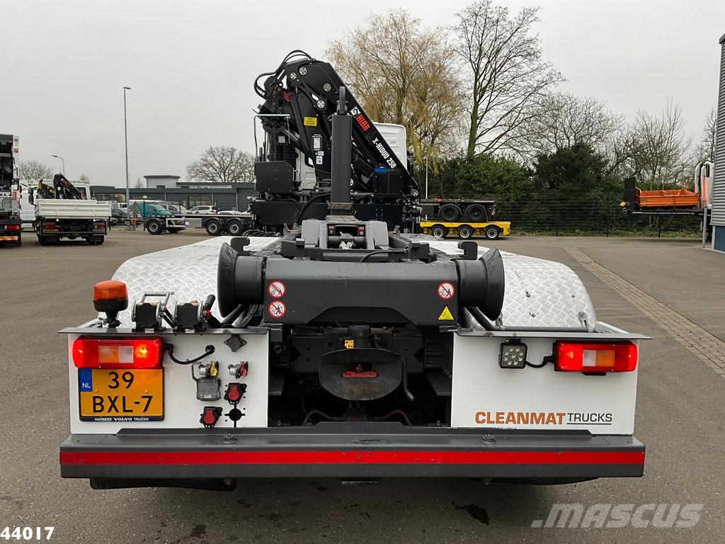 Volvo FM 420 8x2 Hiab 25 Tonmeter laadkraan + Welvaarts 吊鉤式起重車