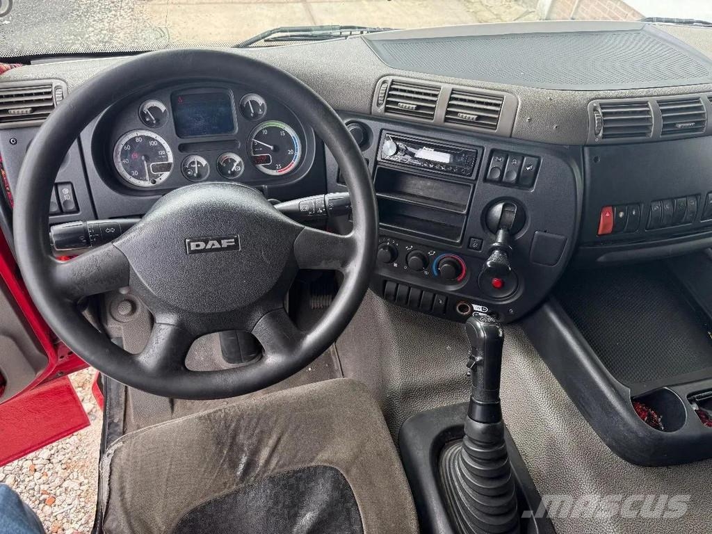 DAF CF 85.460 8X2 HIAB 477E-7 + JIB 75X + REMOTE CONTR رافعات صالحة لكل أنواع الطرق