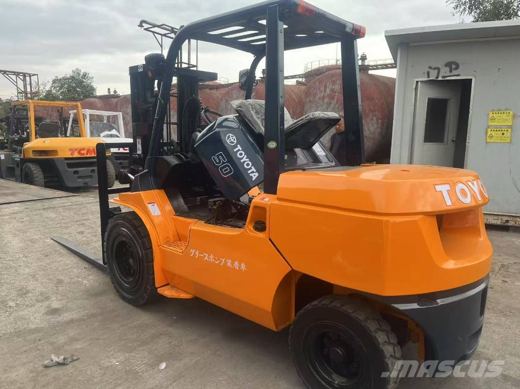 Toyota FD 50 Diesel Trucker