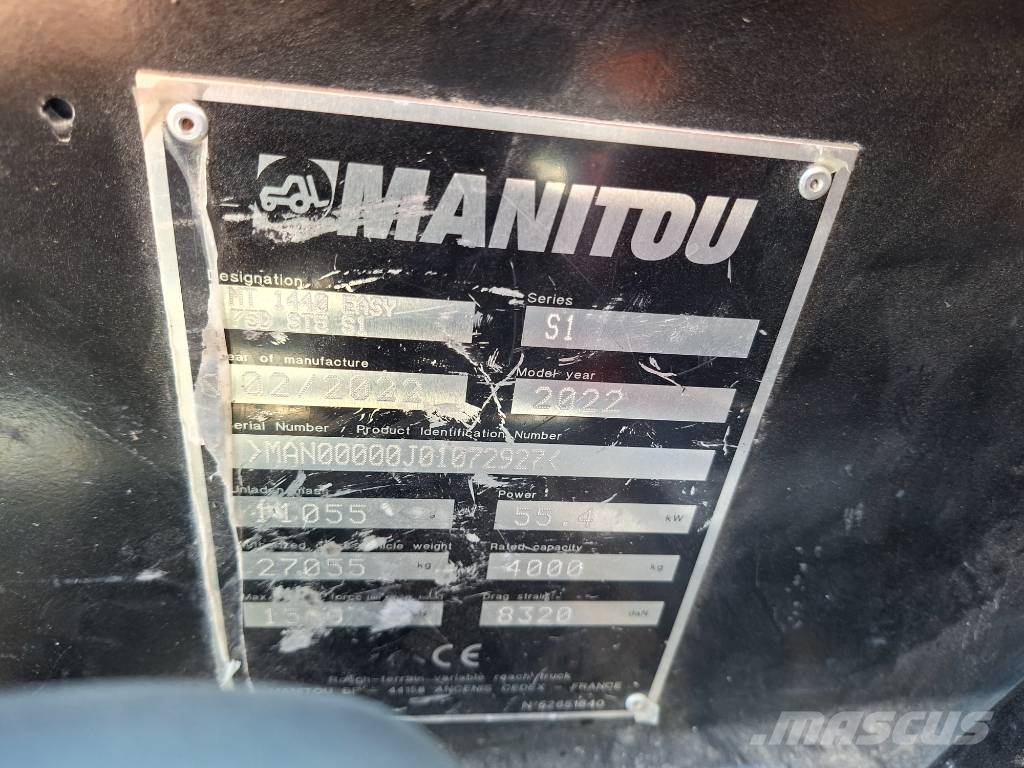 Manitou MT1440e مناولات متداخلة