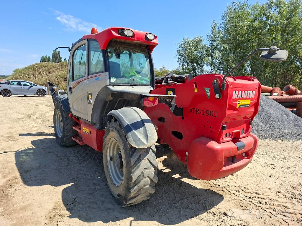 Manitou MT1440e مناولات متداخلة