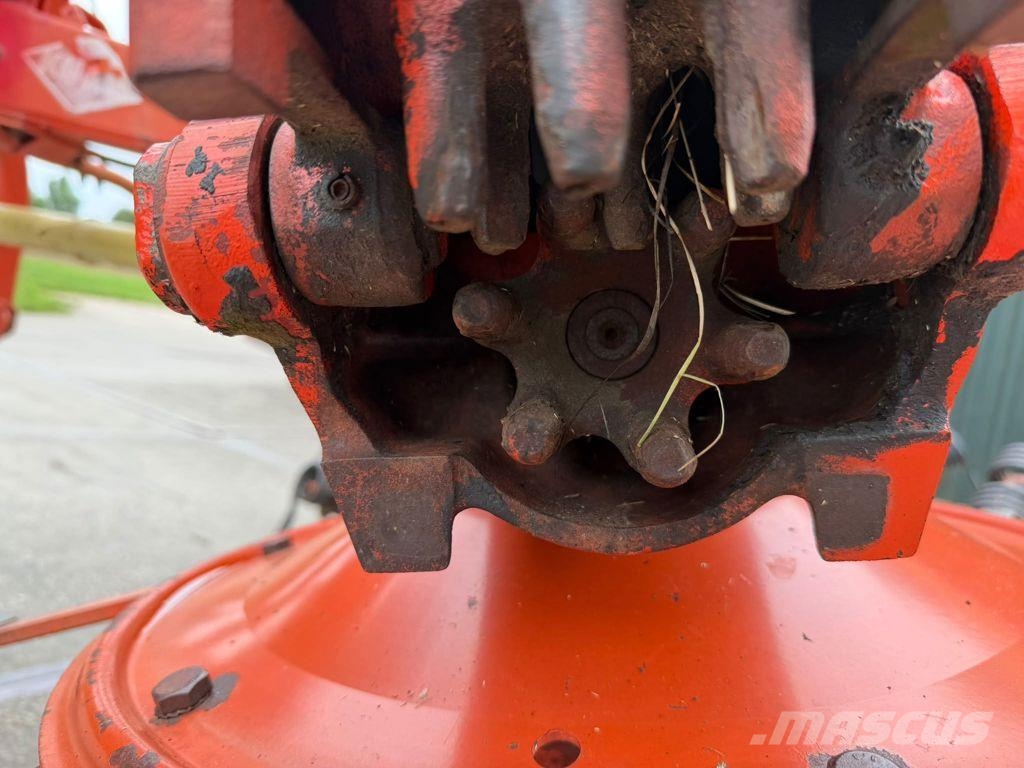 Kuhn GF5001 MH schudder مكابس وميبسات التبن
