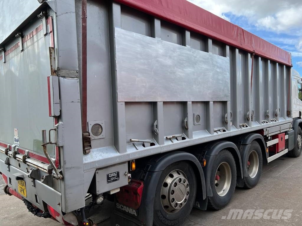 Scania P 410 Tipper trucks