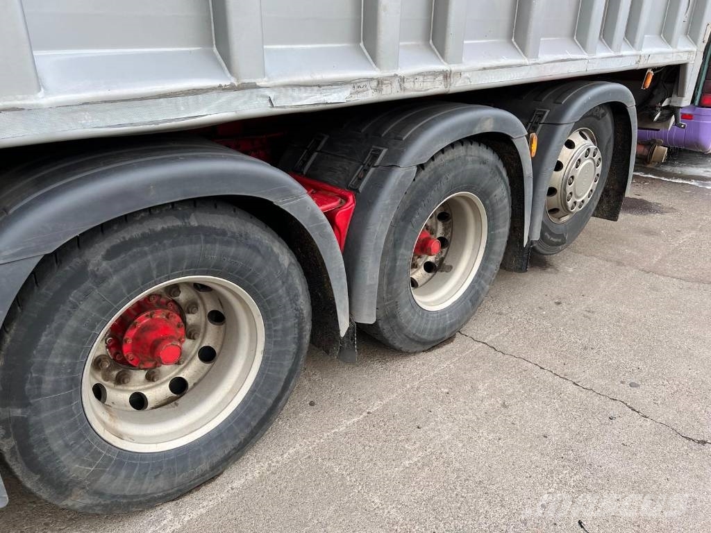 Scania P 410 Tipper trucks