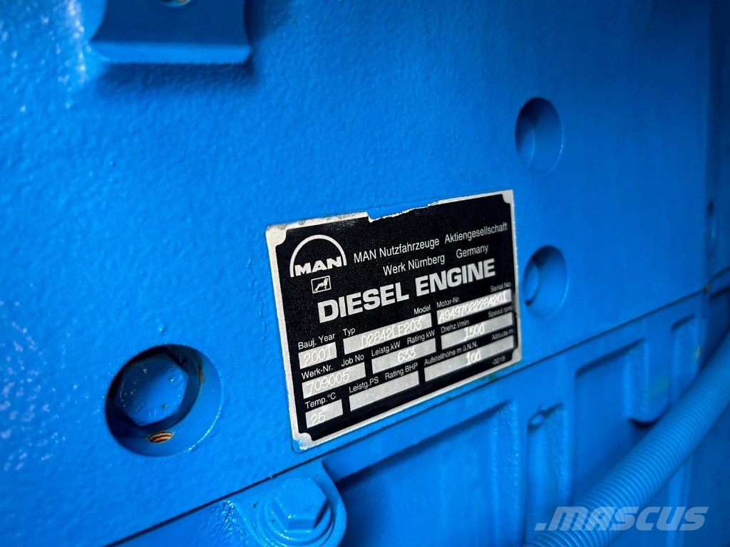 MAN 700 KVA Notstromaggregat 560 KW Generator 12 Dieselgeneratorer