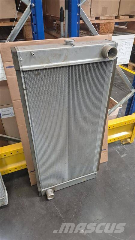 Komatsu RADIATOR 421-03-31551 Radiatoren