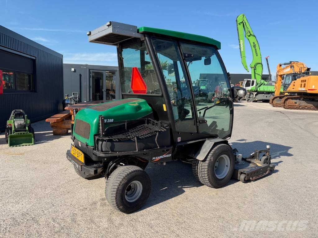 Ransomes HR300 Riding mowers