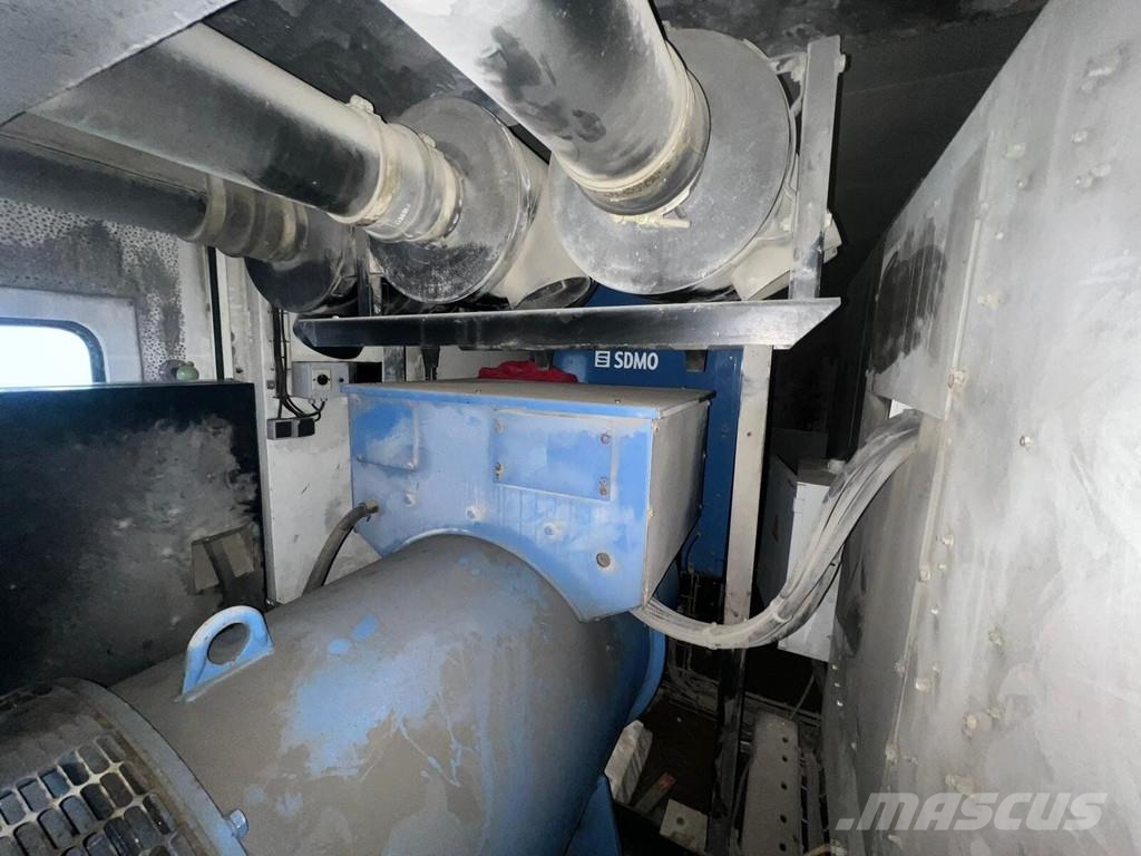 Sdmo XS 910 K Sanduk poluprikolice