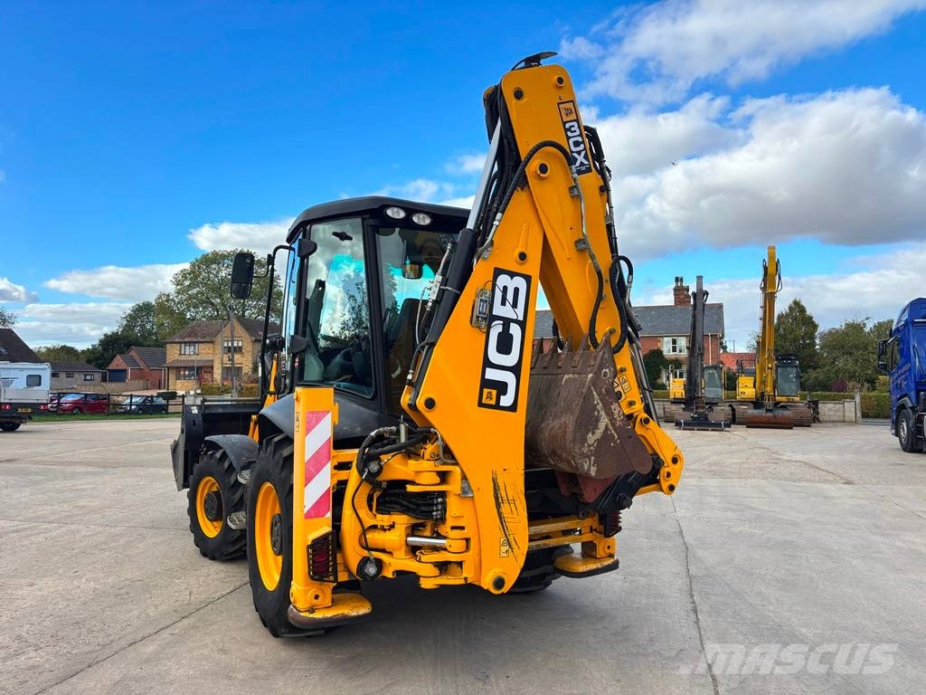 JCB 3 CX Contractor Backhoe loaders