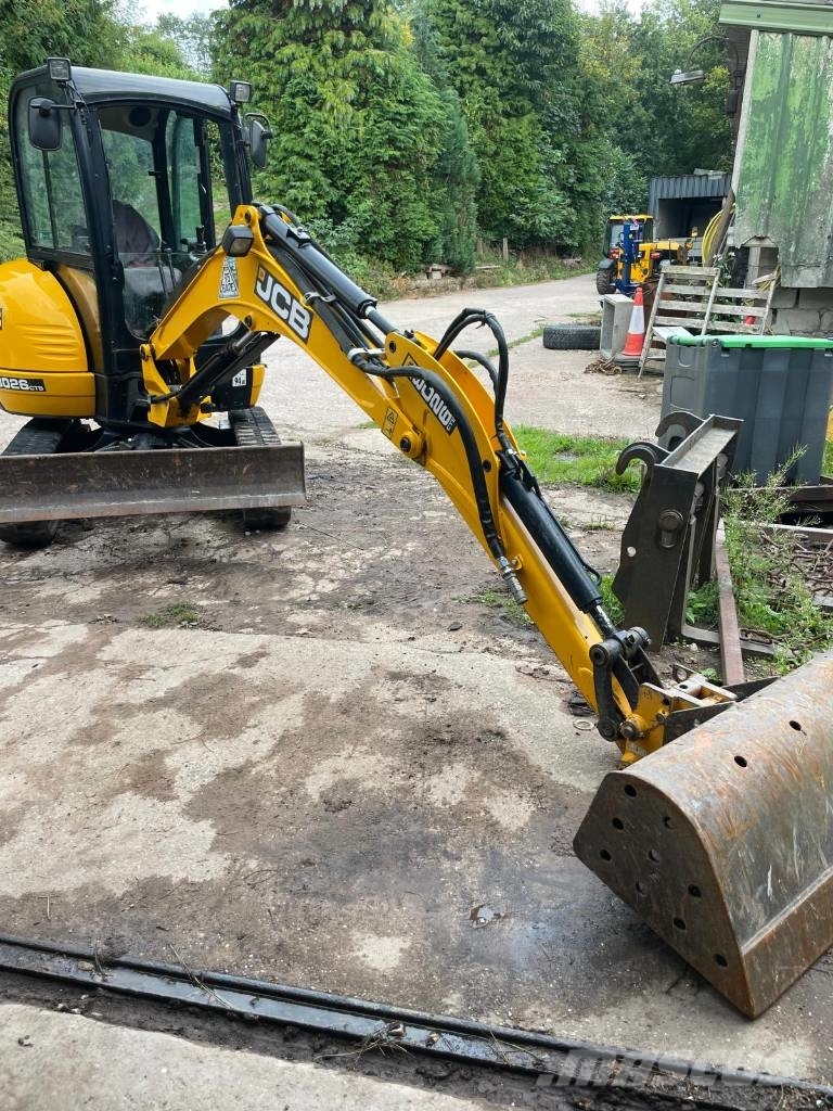 JCB 8026 CTS ミニ油圧ショベル 7t以下（ミニユンボ・ミニディガー）