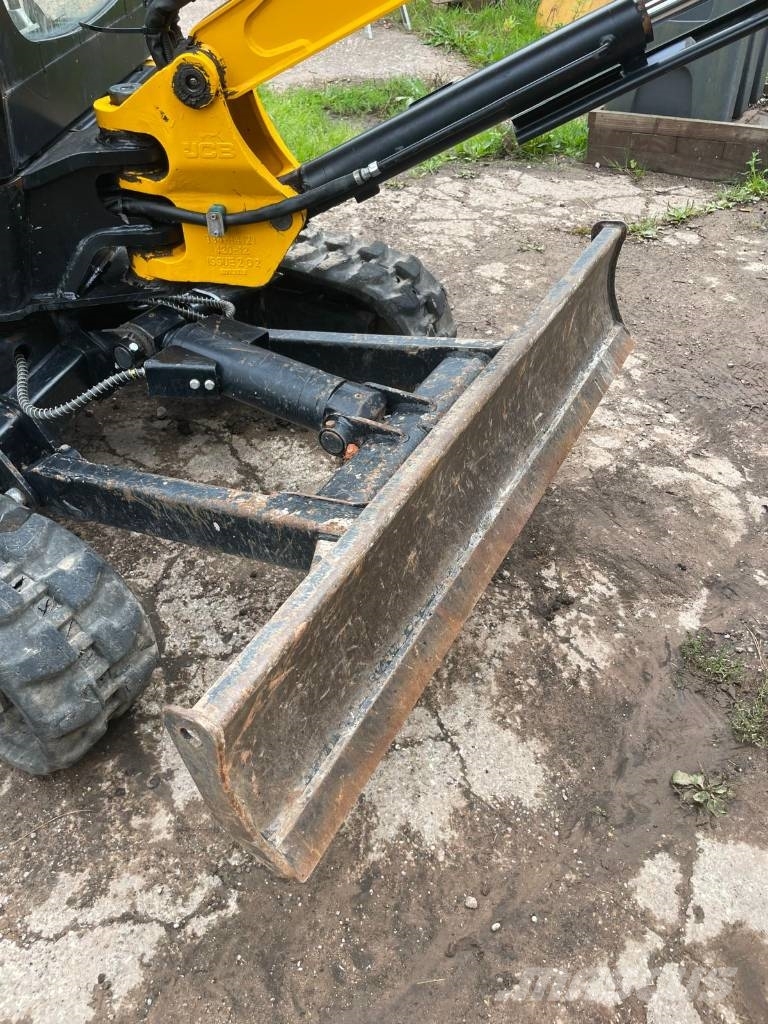 JCB 8026 CTS ミニ油圧ショベル 7t以下（ミニユンボ・ミニディガー）