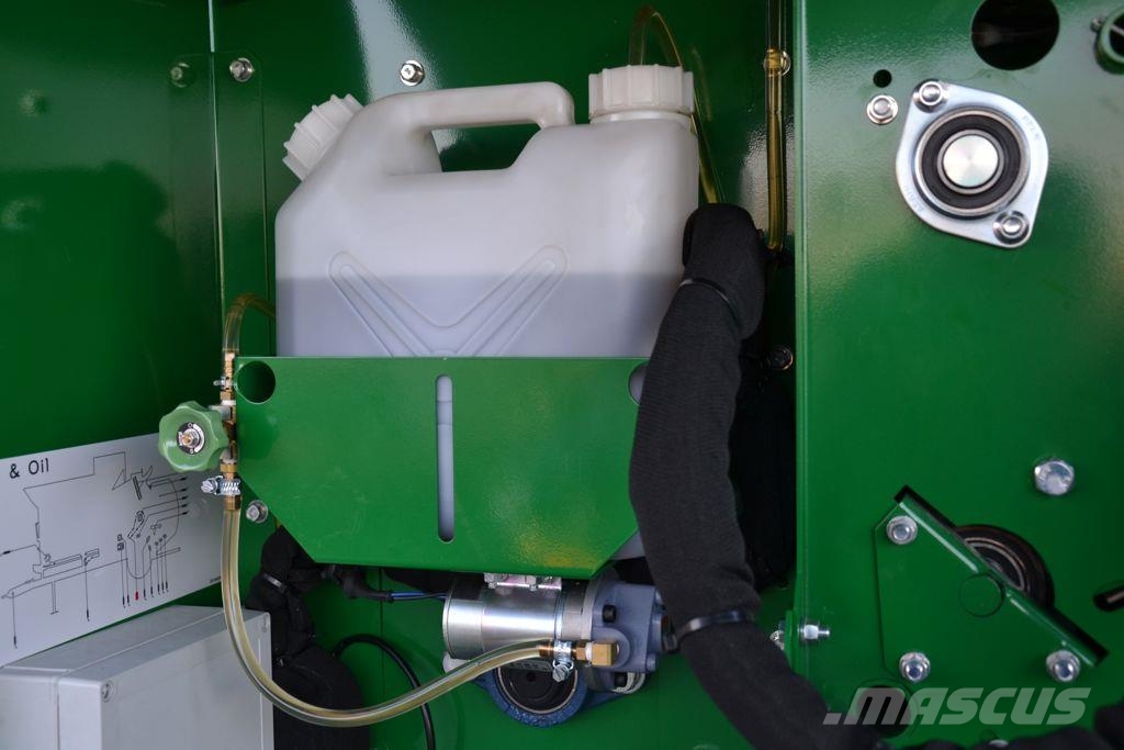 Knoll MultiBaler 820 محزمات مستديرة