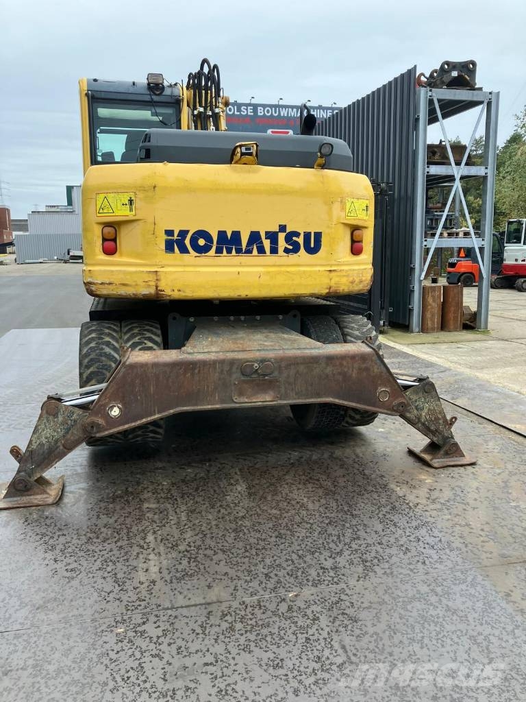 Komatsu PW148-8 Wielgraafmachines