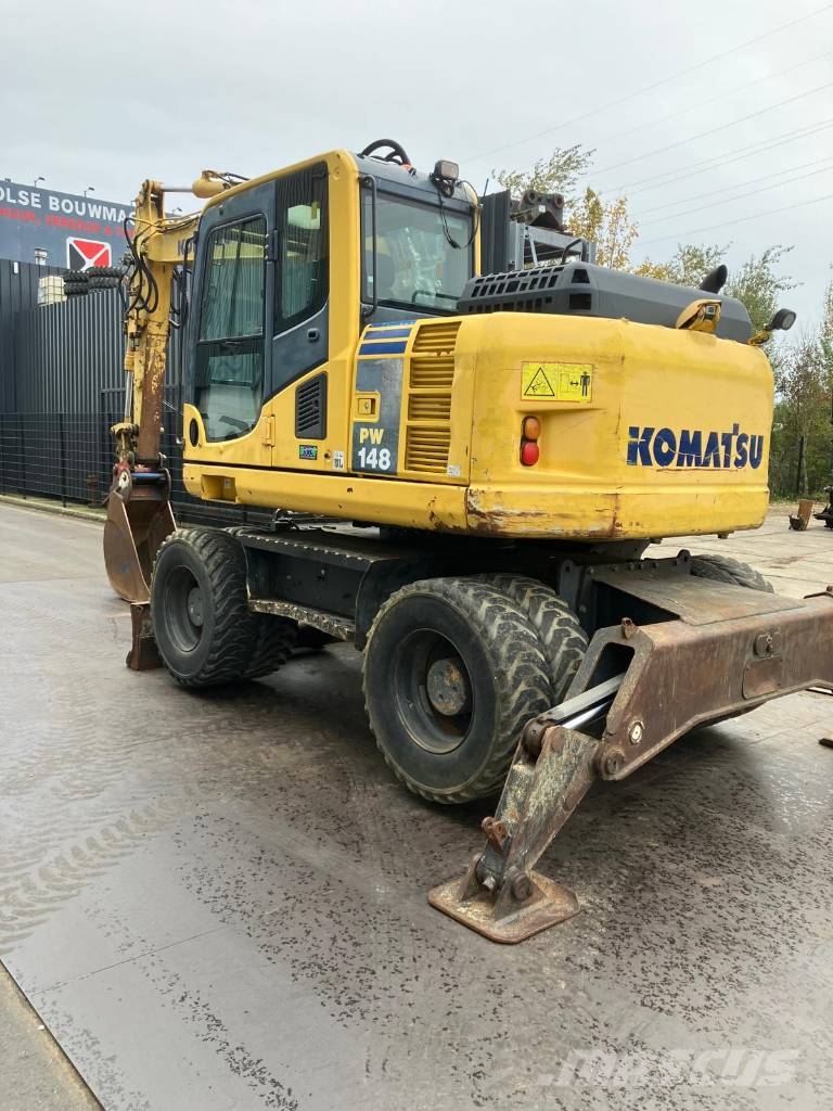 Komatsu PW148-8 Wielgraafmachines