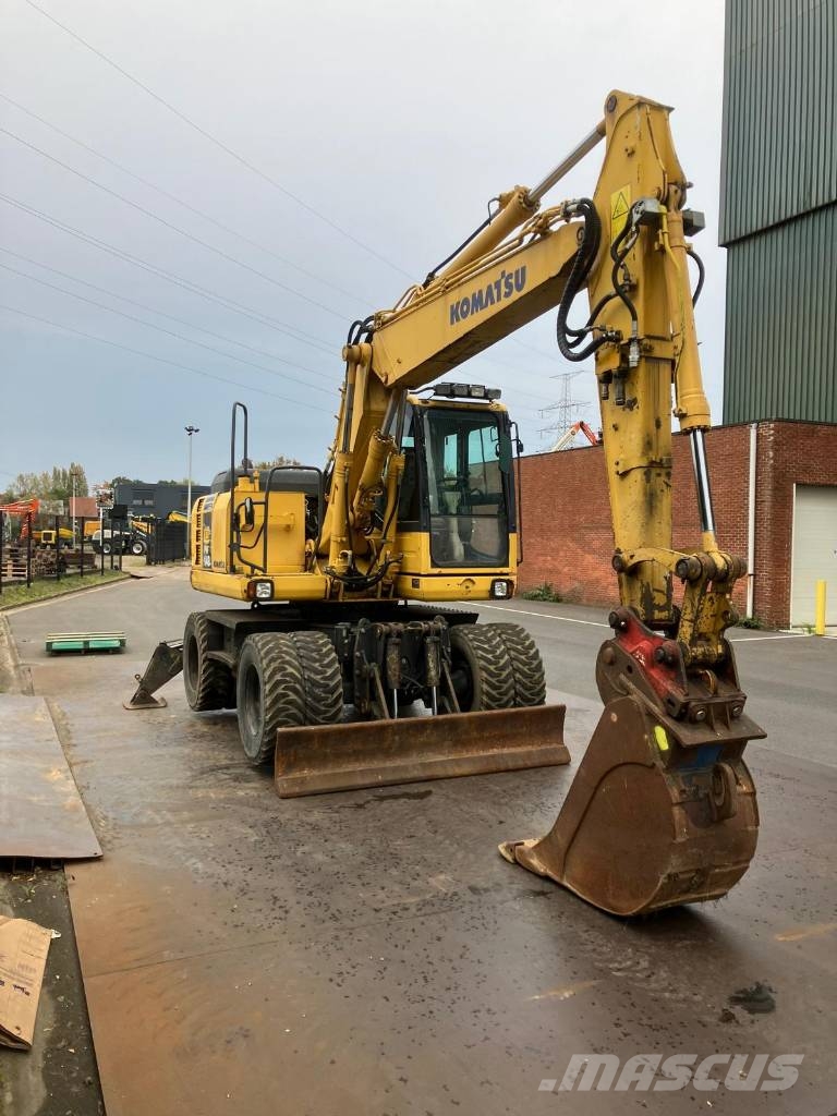 Komatsu PW148-8 Wielgraafmachines