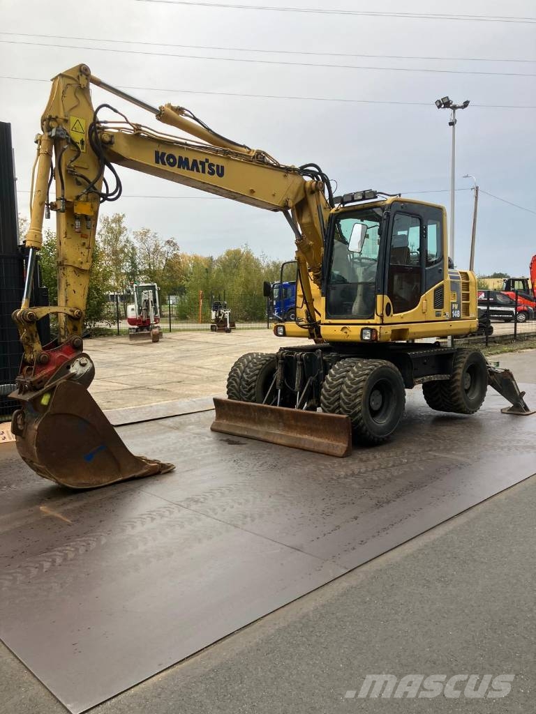 Komatsu PW148-8 Wielgraafmachines