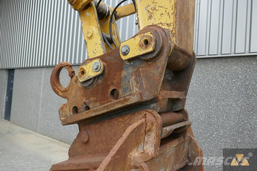 CAT 321C LCR Escavatori cingolati