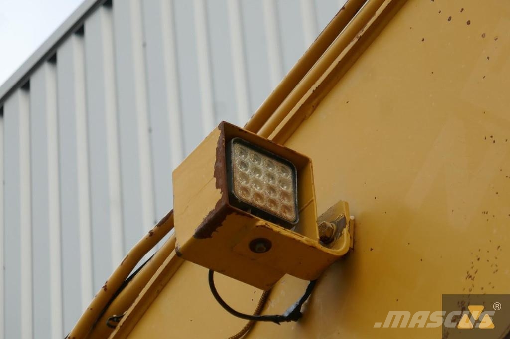 CAT 321C LCR Escavatori cingolati