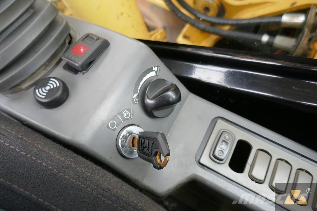 CAT 321C LCR Escavatori cingolati