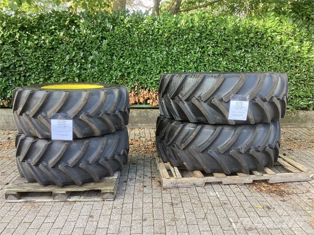 Mitas 650/65 R38 + 540/65R28 Tyres, wheels and rims