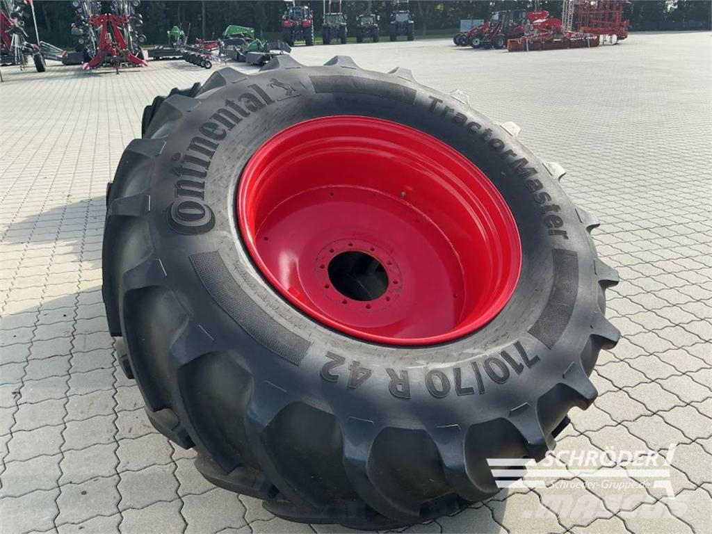 Fendt 2X 600/70R30 + 2X 710/70R42 CONTINENTA الإطارات والعجلات والحافات