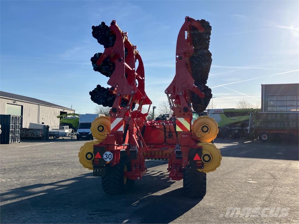 Väderstad Carrier CR 925 Grape cu disc