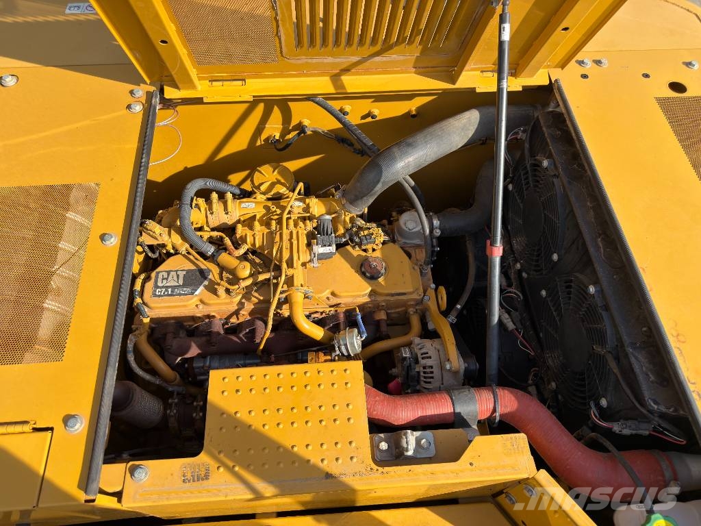 CAT 330 07B Rupsgraafmachines