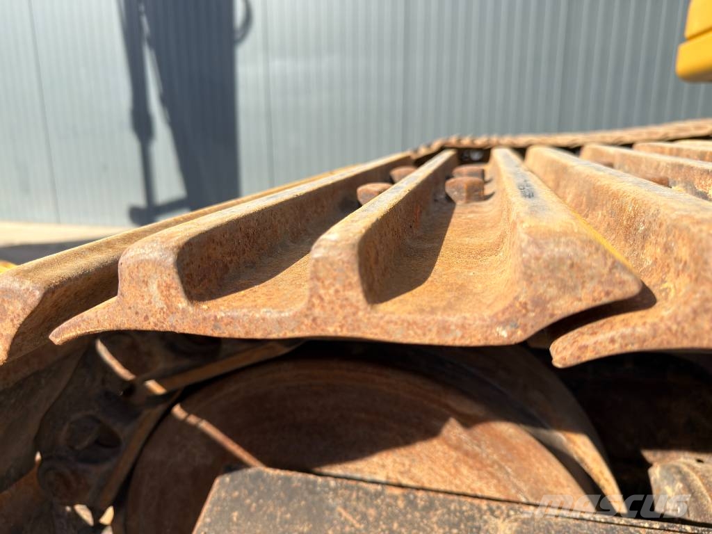 CAT 330 07B Rupsgraafmachines