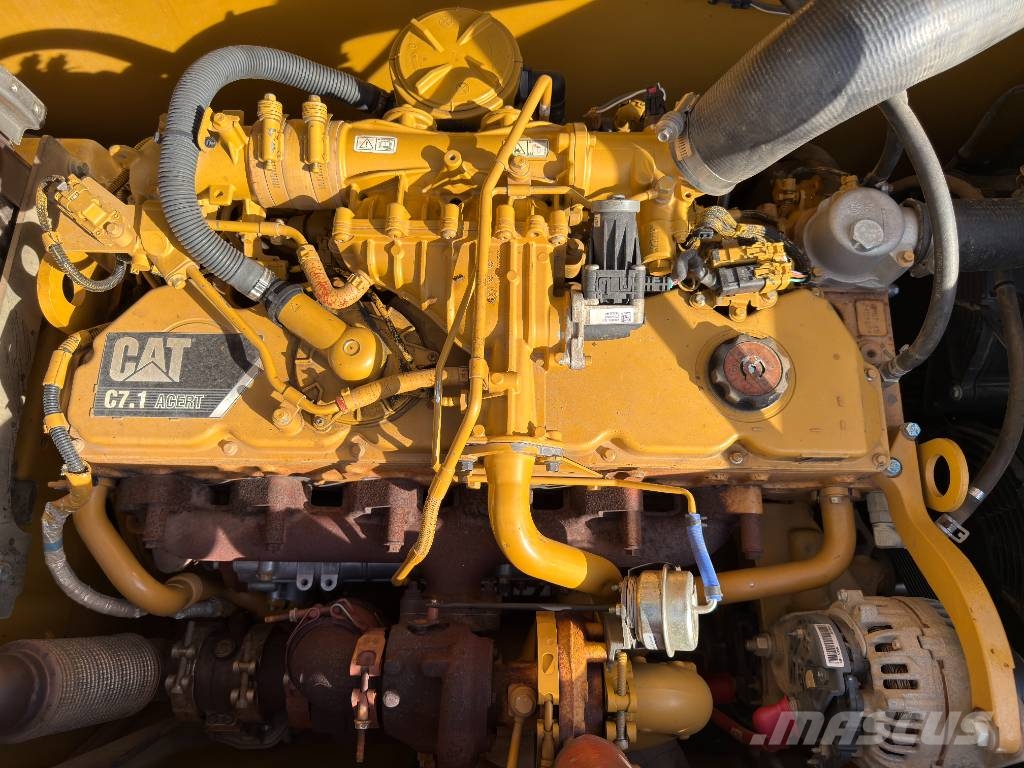 CAT 330 07B Rupsgraafmachines