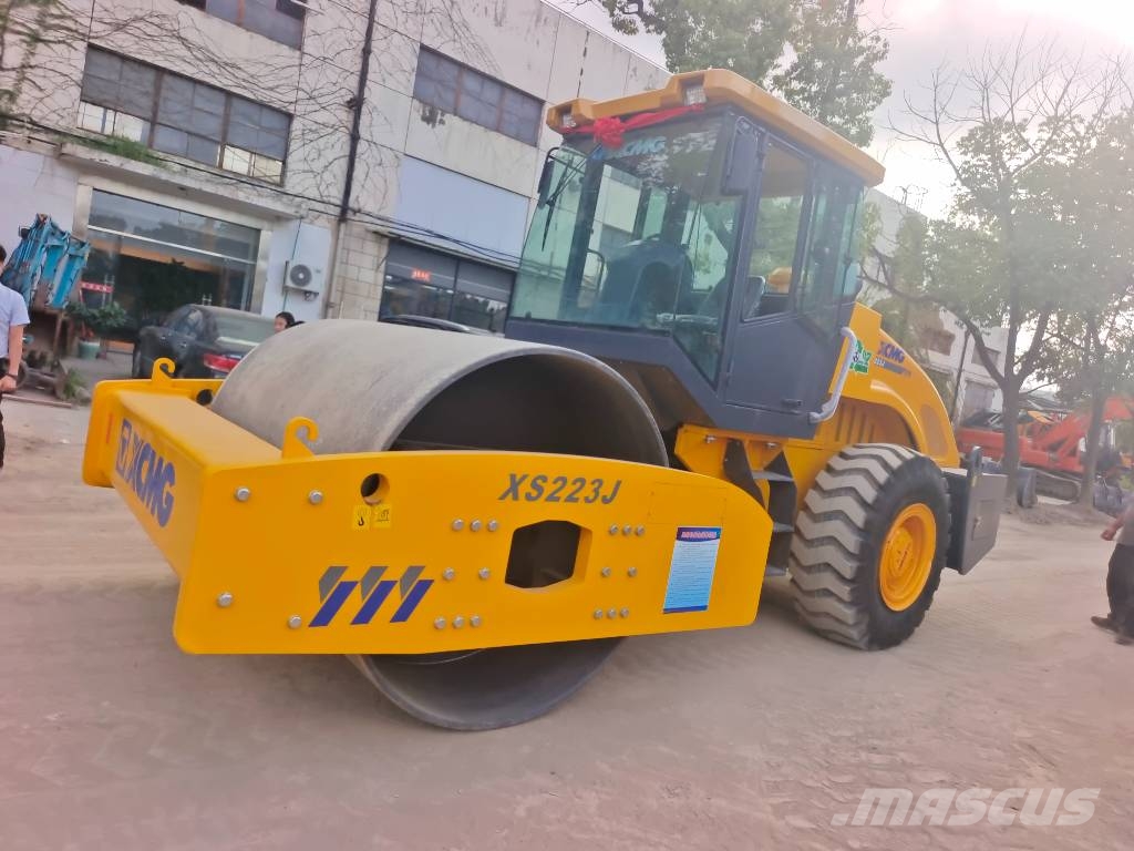 XCMG XS 223 J Plenty of road roller in stock Walzenzüge