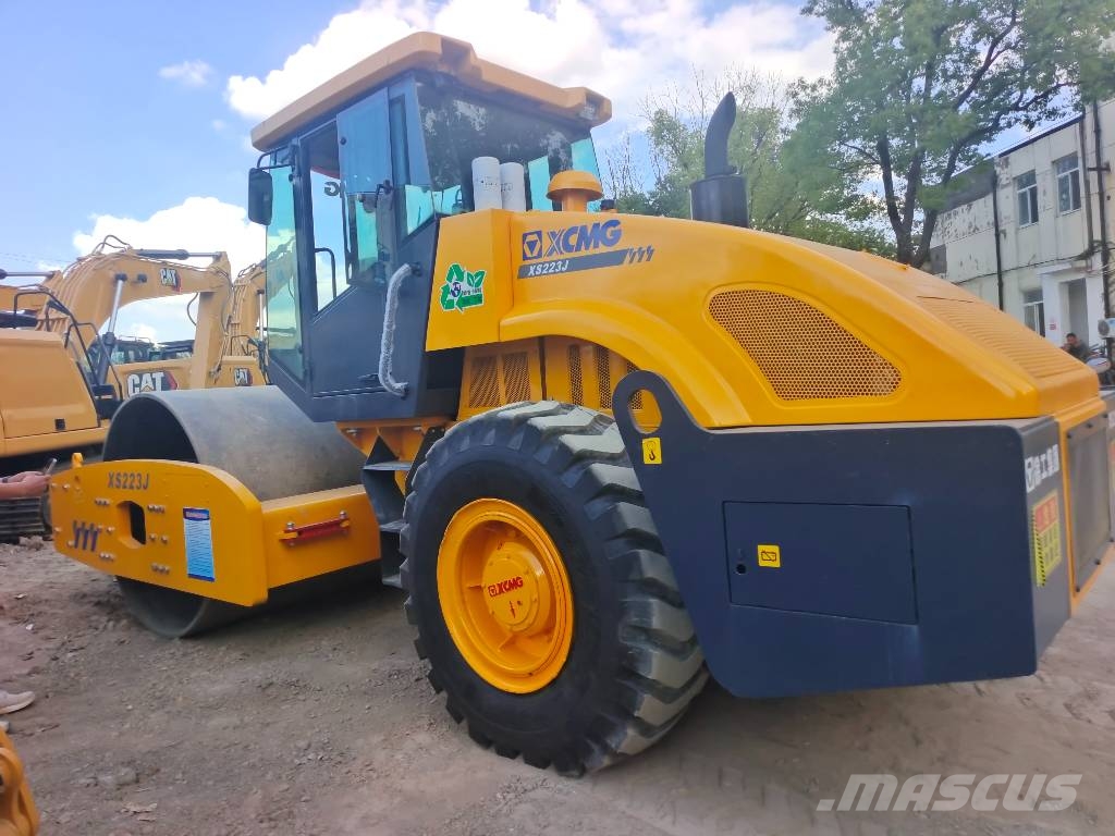 XCMG XS 223 J Plenty of road roller in stock Walzenzüge