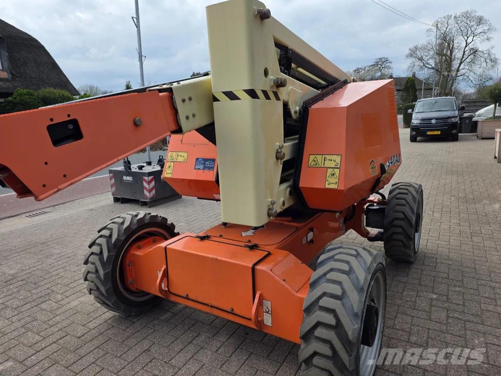 JLG H340aj elektrisch en diesel hoogwerker Kloubové plošiny