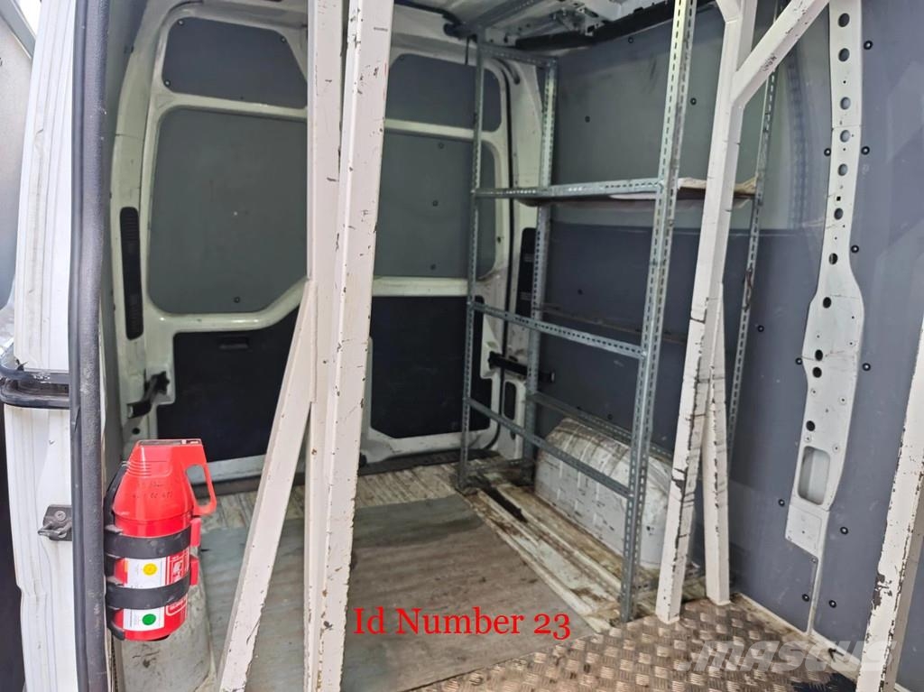 Renault Master DCI 125 France Elevateur 142 TPFI Auto korvtõstukid