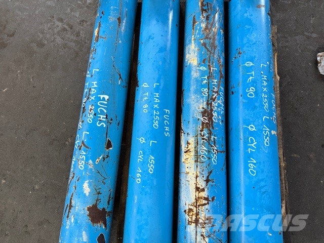 Fuchs MHL 340 USED HYDRAULIC CYLINDER Hidráulicos