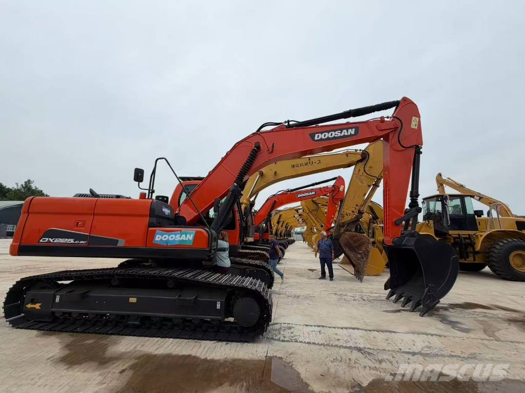 Doosan DX 225 LC-9c 履帶式 挖土機/掘鑿機/挖掘機
