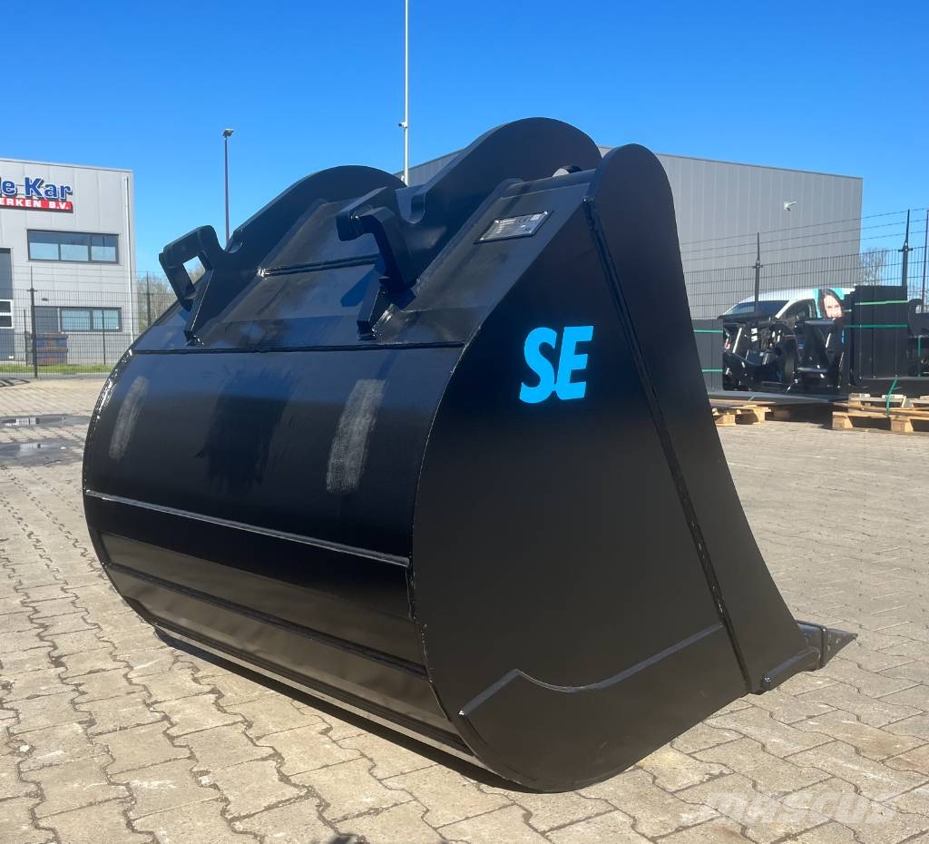 SE Equipment Tandenbak - Teethbucket - Tiefloffel mit Zahne Cucharones