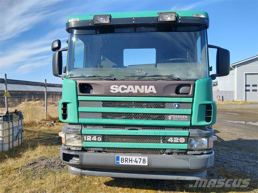 Scania 124G 6x2 شاحنات الرافعات الخطافية