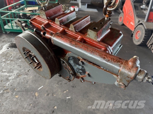 Atlas 1404 TRANSMISSION SVG أجهزة نقل