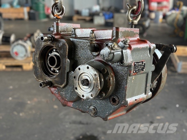 Atlas 1404 TRANSMISSION SVG أجهزة نقل