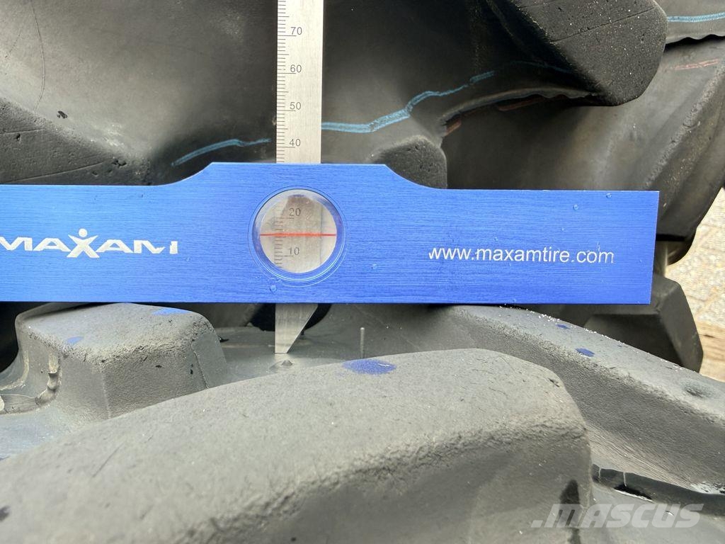 Mitas 360/70R24 & 240/70R16 Set Wielen Banden, wielen en velgen