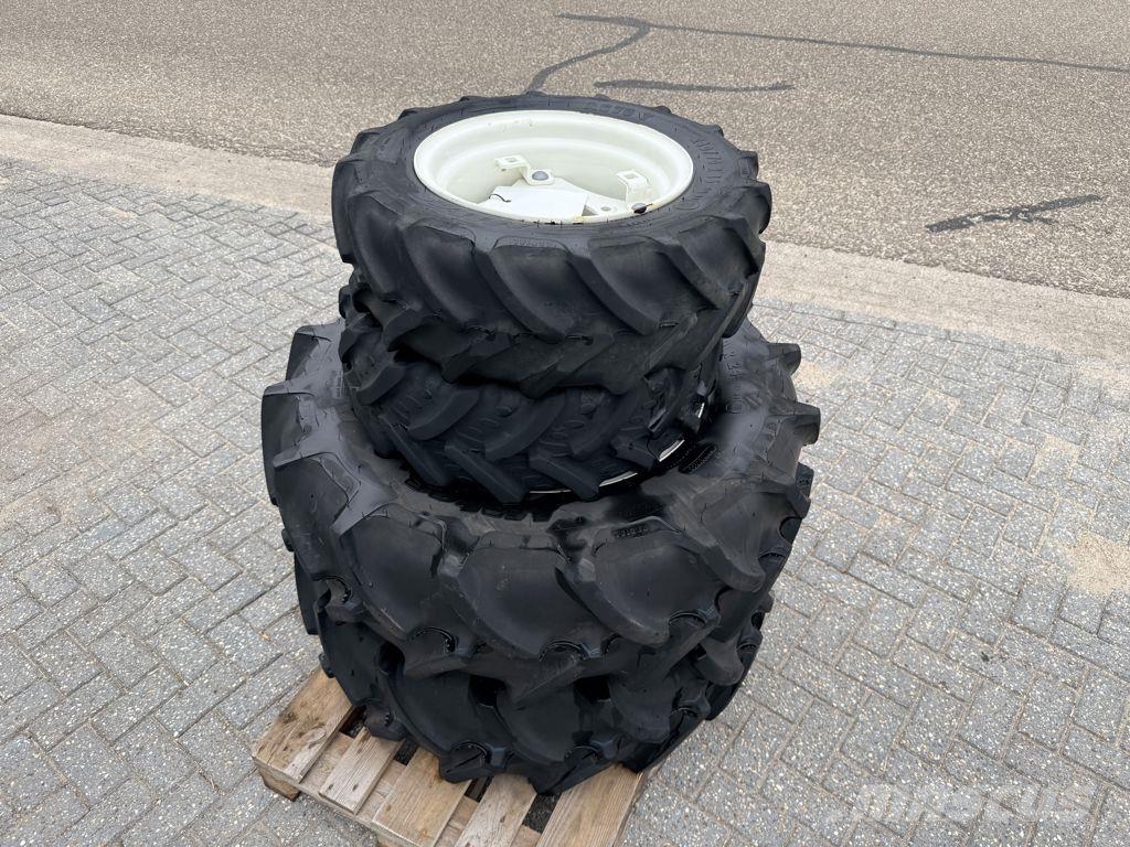 Mitas 360/70R24 & 240/70R16 Set Wielen Banden, wielen en velgen