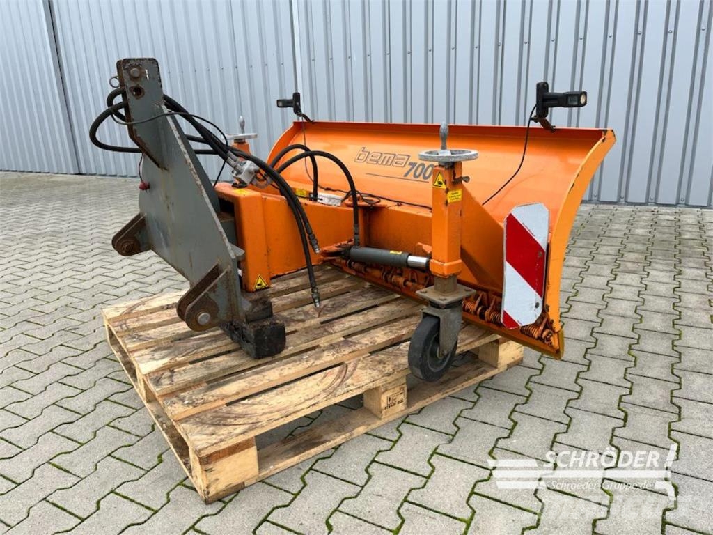 Bema SERIE 700 TYP 1800 SCHNEESCHILD Lumiaurat