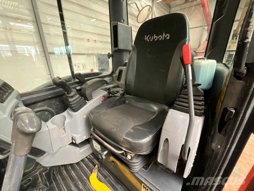 Kubota U 48-4 حفارات صغيرة أقل من 7 طن (حفارات صغيرة)