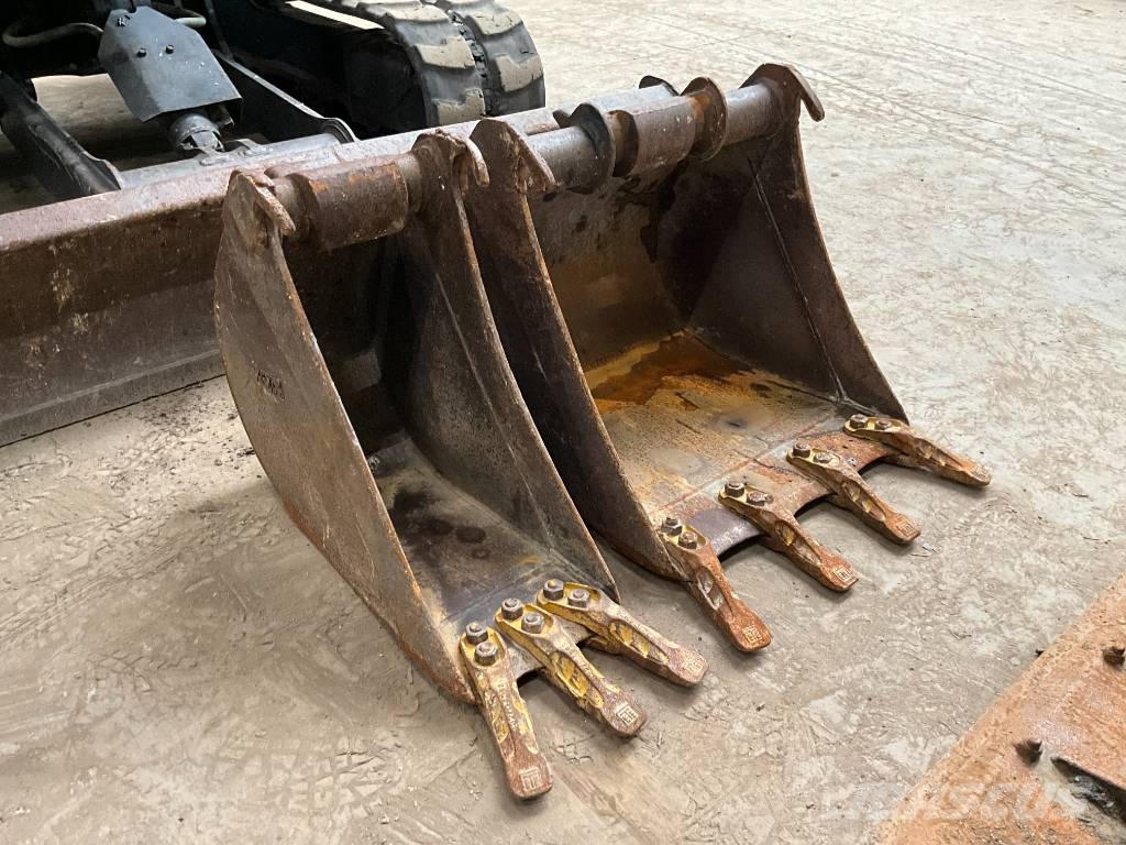 Kubota U 48-4 حفارات صغيرة أقل من 7 طن (حفارات صغيرة)