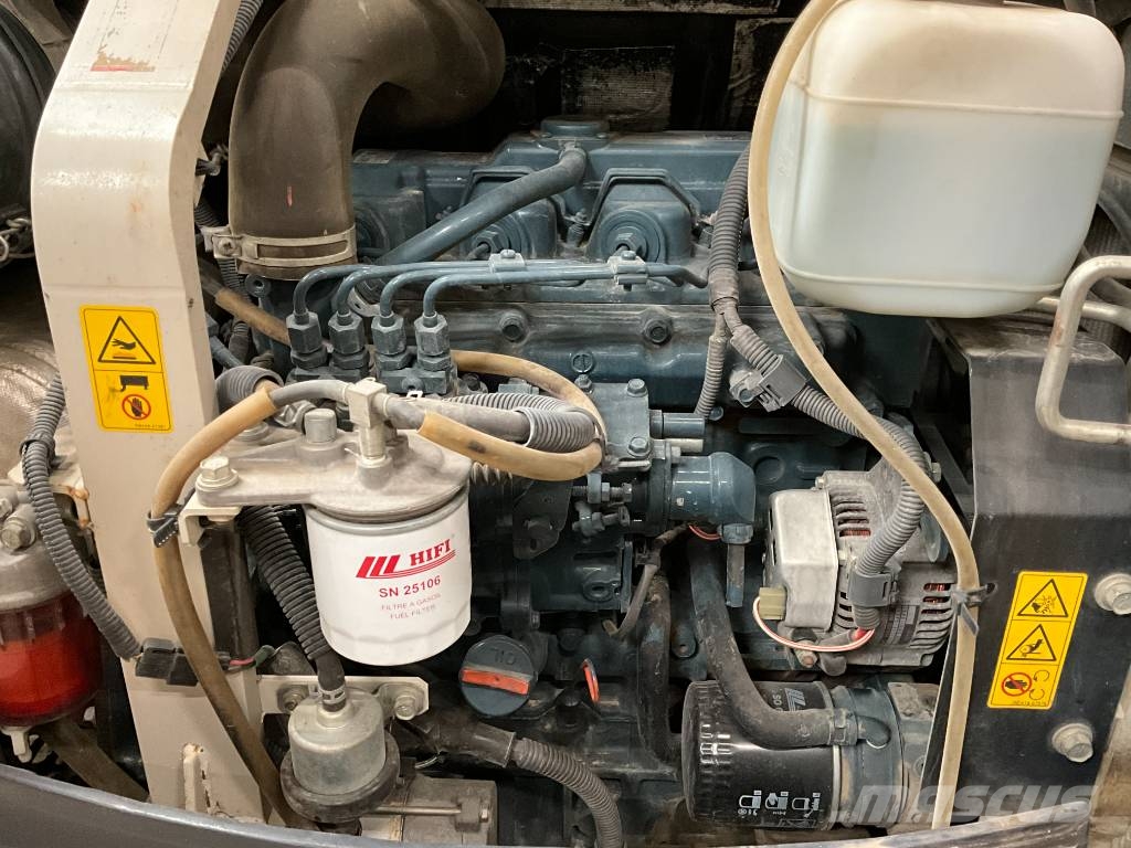 Kubota U 48-4 حفارات صغيرة أقل من 7 طن (حفارات صغيرة)